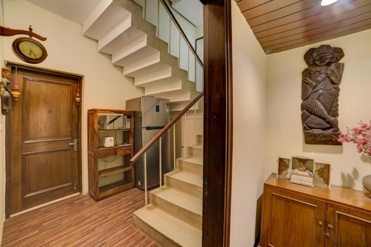 Bed & Breakfast Cp - With Patio New Delhi